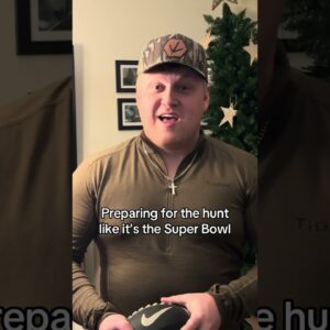 POV: Prepping for the hunt like it’s the Super Bowl 😄Game face on. Base layers on. Let’s go.