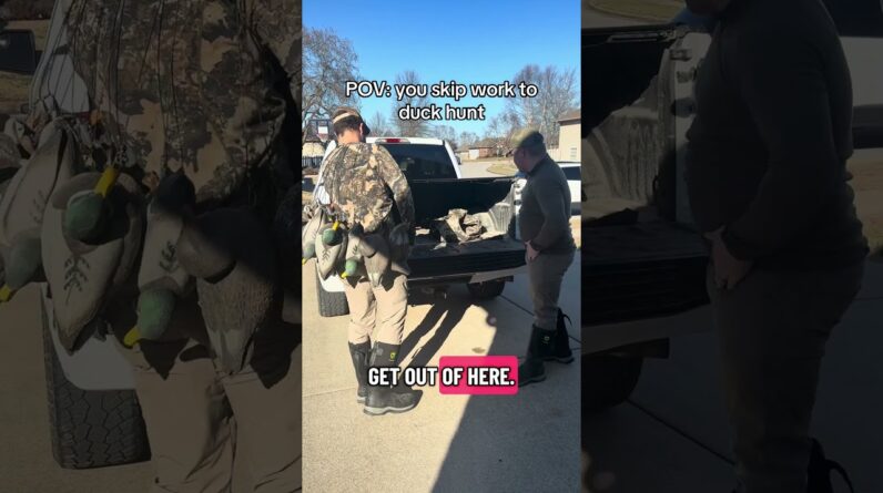 Nothing stops hunters during the season.Powered by TideWe Merino Base Layers.Anyone relate? 🙋‍♂️