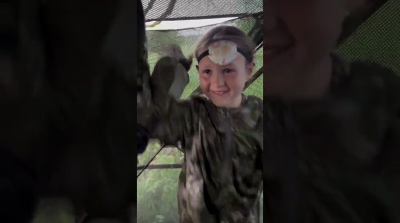 Inside the blind comes a little bit of everything. 🦃 The waiting. The laughs. Big congrats, Cora.